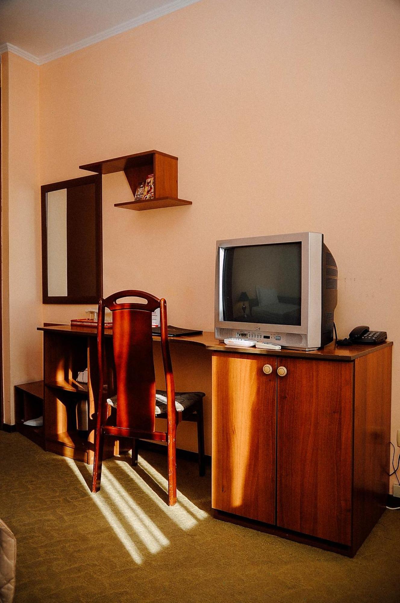 Dostyk Hotel Simkent Kültér fotó